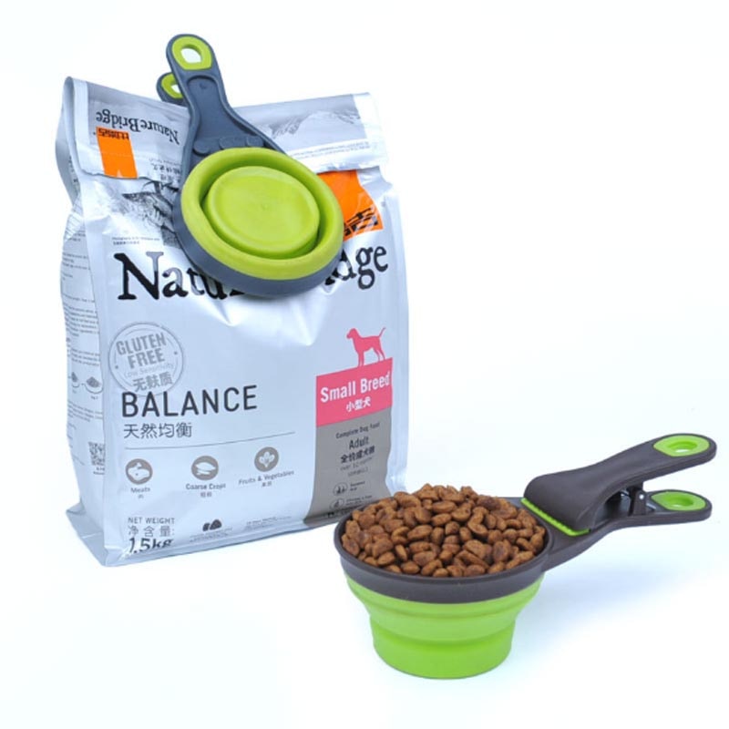 Portable Folding Silicone Dog Bowl and bag sealer